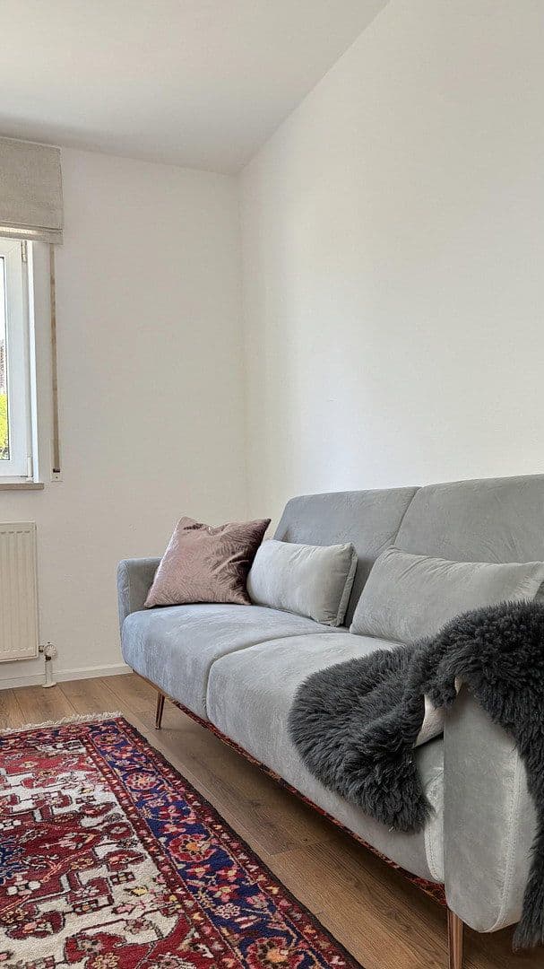 Prenájom bytu 4-izbový 93 m², Altmühlstraße 14, Walting, Bavorsko Prenájom bytu 4-izbový 93 m², Altmühlstraße 14, Walting, Bavorsko
