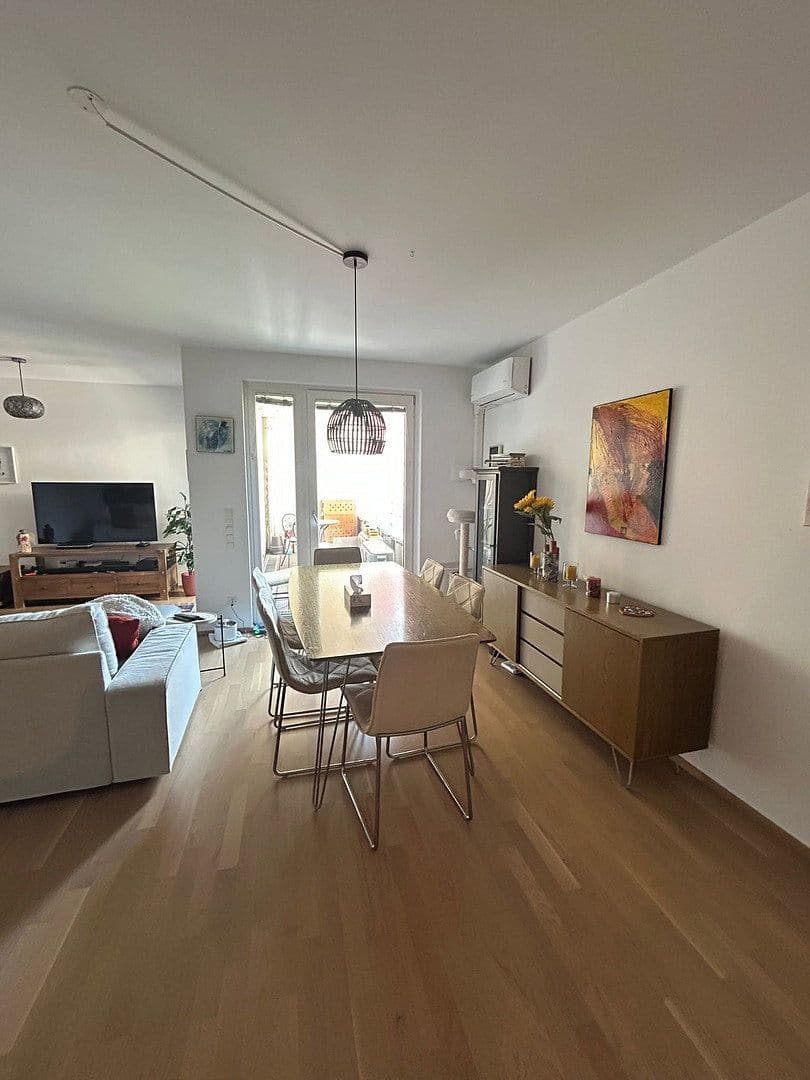 Prenájom bytu 3-izbový 96 m², Handelskai 132A, Wien, Viedeň Prenájom bytu 3-izbový 96 m², Handelskai 132A, Wien, Viedeň