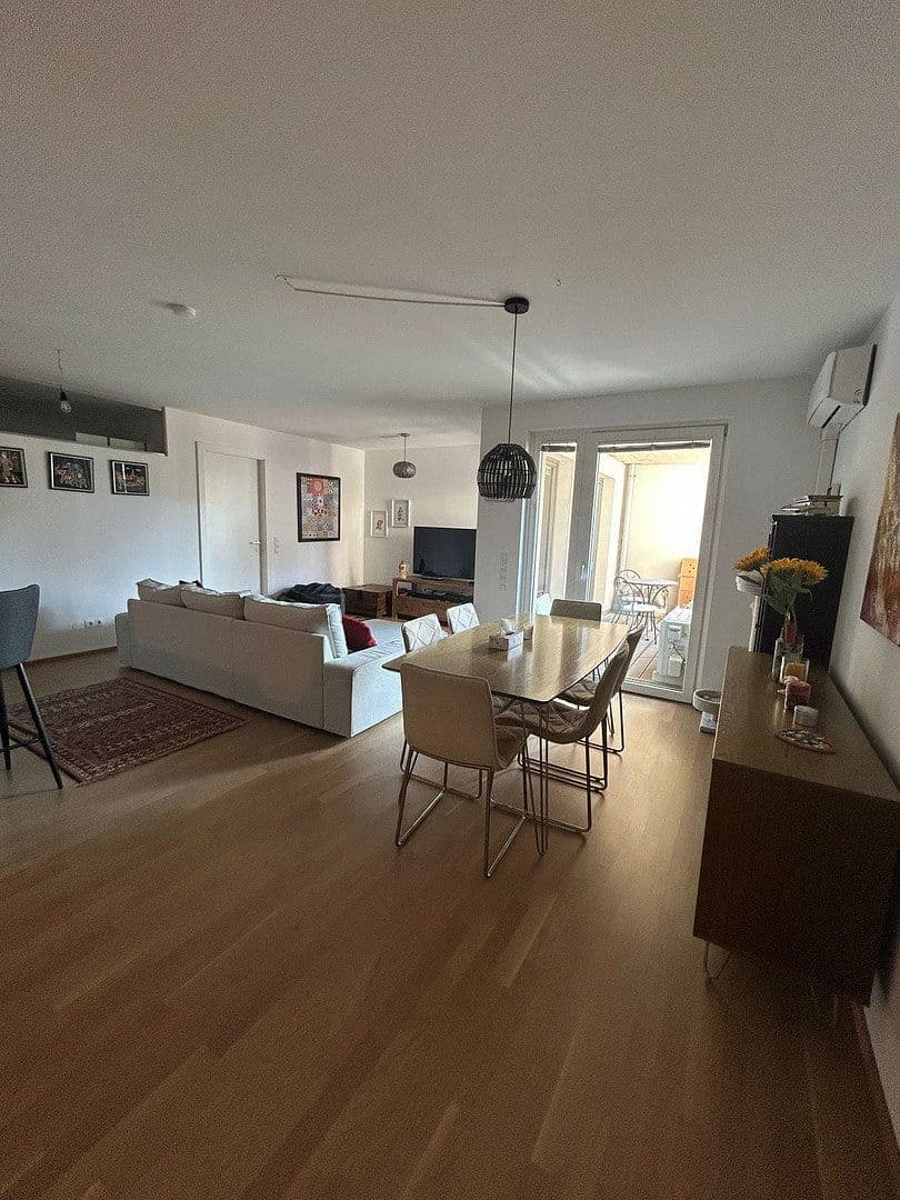 Prenájom bytu 3-izbový 96 m², Handelskai 132A, Wien, Viedeň Prenájom bytu 3-izbový 96 m², Handelskai 132A, Wien, Viedeň