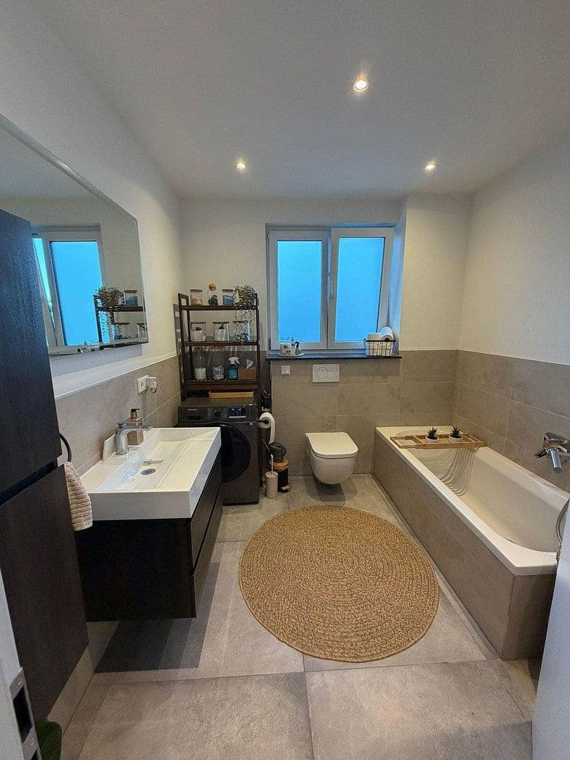 Prenájom bytu 4-izbový 97 m², Erlensee, Hesensko Prenájom bytu 4-izbový 97 m², Erlensee, Hesensko