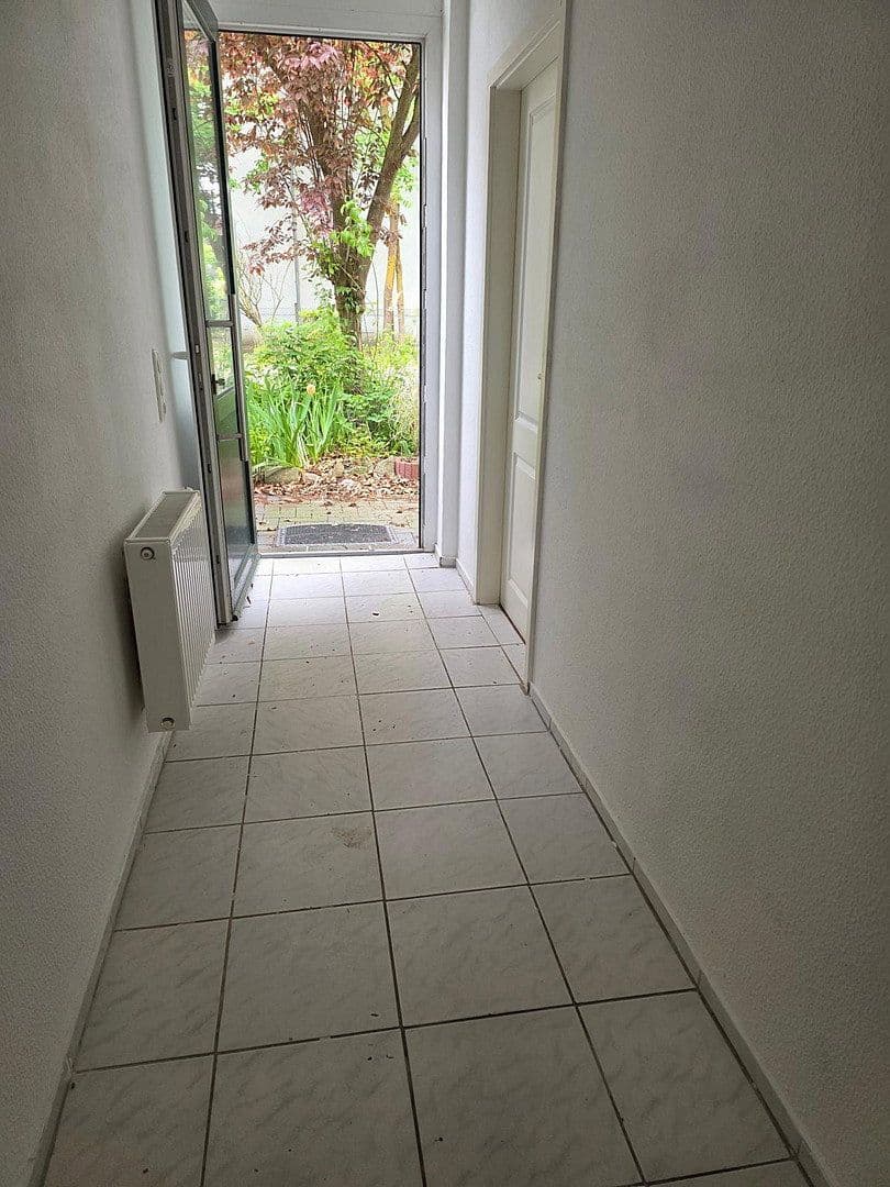 Prenájom bytu 2-izbový 80 m², Dahlmannstraße 36, Wismar, Meklenbursko-Predpomoransko Prenájom bytu 2-izbový 80 m², Dahlmannstraße 36, Wismar, Meklenbursko-Predpomoransko