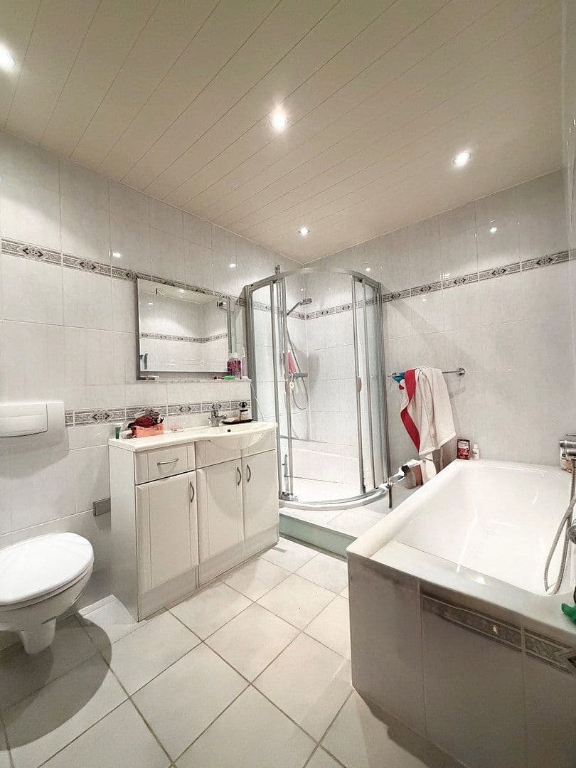 Prenájom bytu 2-izbový 63 m², Markstraße 381, Bochum, Severné Porýnie - Westfálsko Prenájom bytu 2-izbový 63 m², Markstraße 381, Bochum, Severné Porýnie - Westfálsko