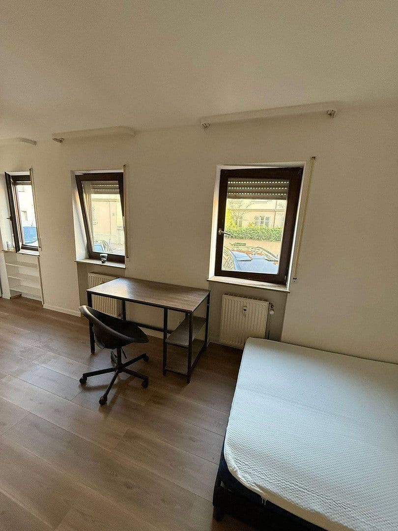 Prenájom bytu 1-izbový 23 m², Erlangen, Bavorsko Prenájom bytu 1-izbový 23 m², Erlangen, Bavorsko