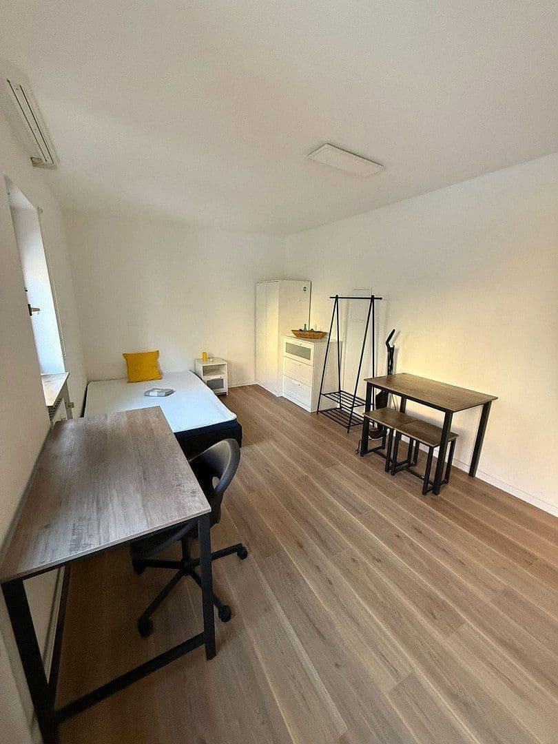 Prenájom bytu 1-izbový 23 m², Erlangen, Bavorsko Prenájom bytu 1-izbový 23 m², Erlangen, Bavorsko