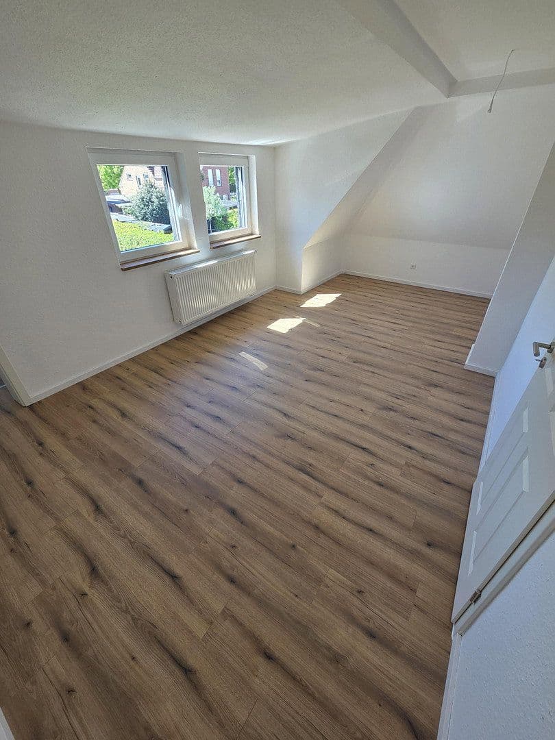 Prenájom domu 93 m², pozemek 327 m², Rheine, Severné Porýnie - Westfálsko Prenájom domu 93 m², pozemek 327 m², Rheine, Severné Porýnie - Westfálsko