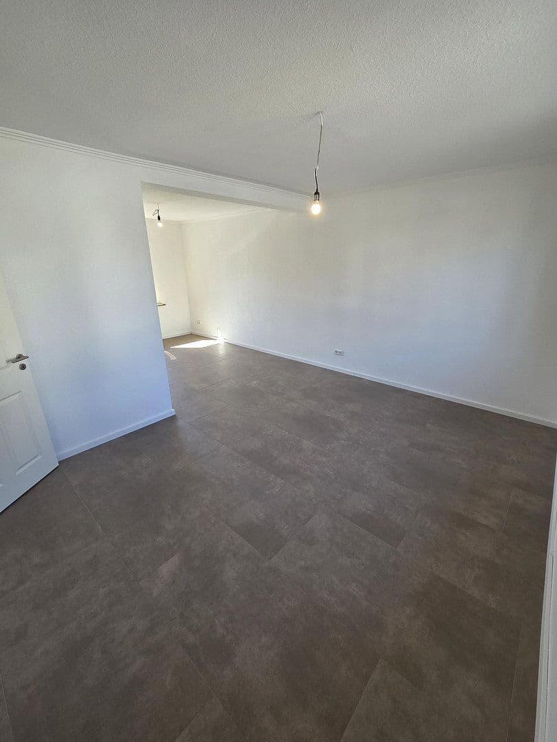 Prenájom domu 93 m², pozemek 327 m², Rheine, Severné Porýnie - Westfálsko Prenájom domu 93 m², pozemek 327 m², Rheine, Severné Porýnie - Westfálsko