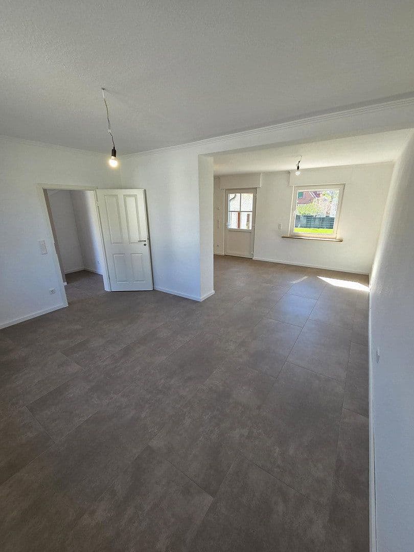 Prenájom domu 93 m², pozemek 327 m², Rheine, Severné Porýnie - Westfálsko Prenájom domu 93 m², pozemek 327 m², Rheine, Severné Porýnie - Westfálsko