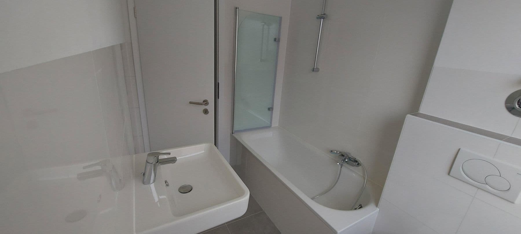 Prenájom bytu 2-izbový 63 m², Bedingrader Str. 165, Essen, Severné Porýnie - Westfálsko Prenájom bytu 2-izbový 63 m², Bedingrader Str. 165, Essen, Severné Porýnie - Westfálsko