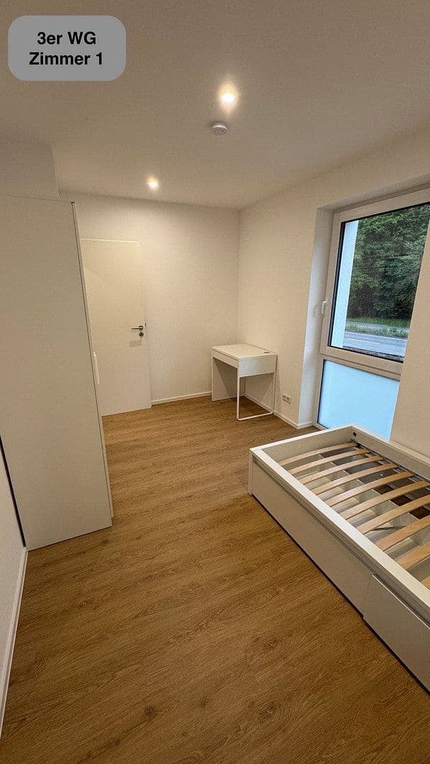 Prenájom bytu 3-izbový 60 m², Böblinger Straße 334, Stuttgart, Bádensko-Wurttembersko Prenájom bytu 3-izbový 60 m², Böblinger Straße 334, Stuttgart, Bádensko-Wurttembersko
