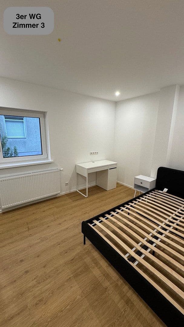 Prenájom bytu 3-izbový 60 m², Böblinger Straße 334, Stuttgart, Bádensko-Wurttembersko Prenájom bytu 3-izbový 60 m², Böblinger Straße 334, Stuttgart, Bádensko-Wurttembersko