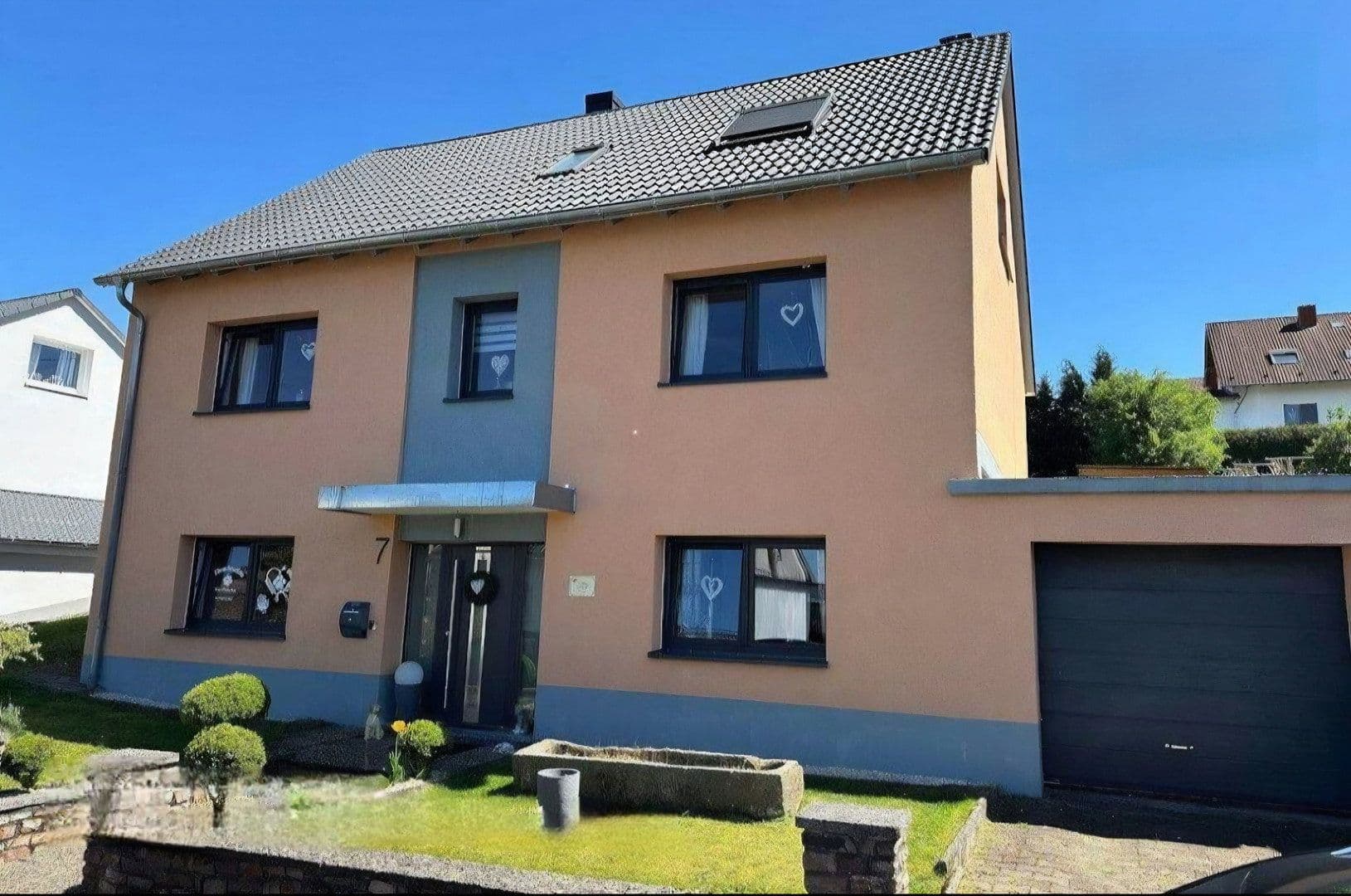 Predaj domu 180 m², pozemek 628 m², Ruschberg, Porýnie-Falcko Predaj domu 180 m², pozemek 628 m², Ruschberg, Porýnie-Falcko