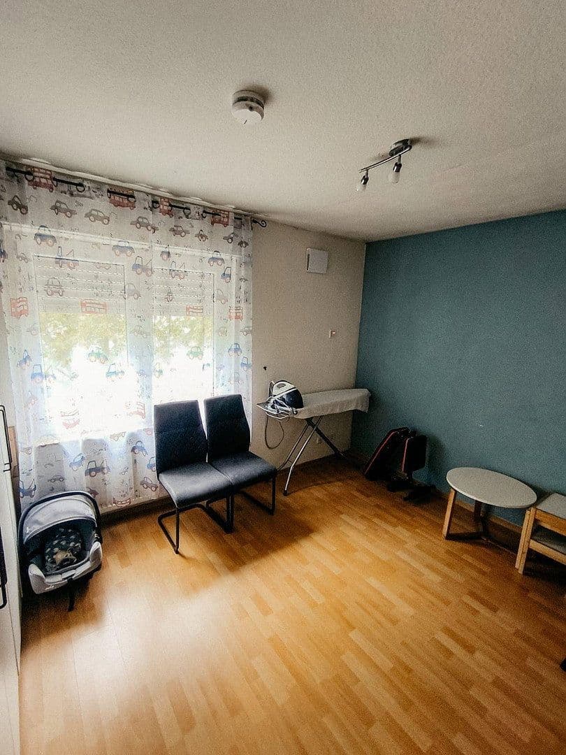 Prenájom bytu 4-izbový 90 m², Am kleinen Rotenberg 12, Wittlich, Porýnie-Falcko Prenájom bytu 4-izbový 90 m², Am kleinen Rotenberg 12, Wittlich, Porýnie-Falcko
