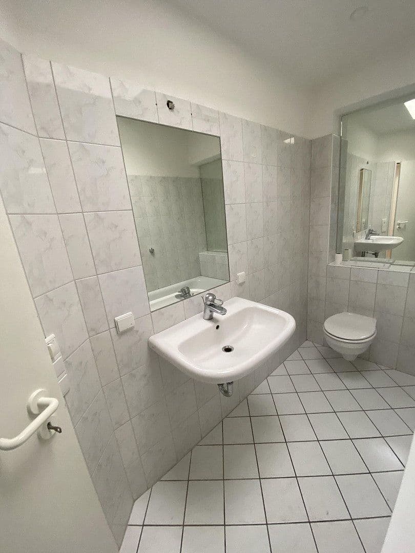 Predaj bytu 2-izbový 70 m², Fruchtallee 25, Hamburg, Hamburg Predaj bytu 2-izbový 70 m², Fruchtallee 25, Hamburg, Hamburg