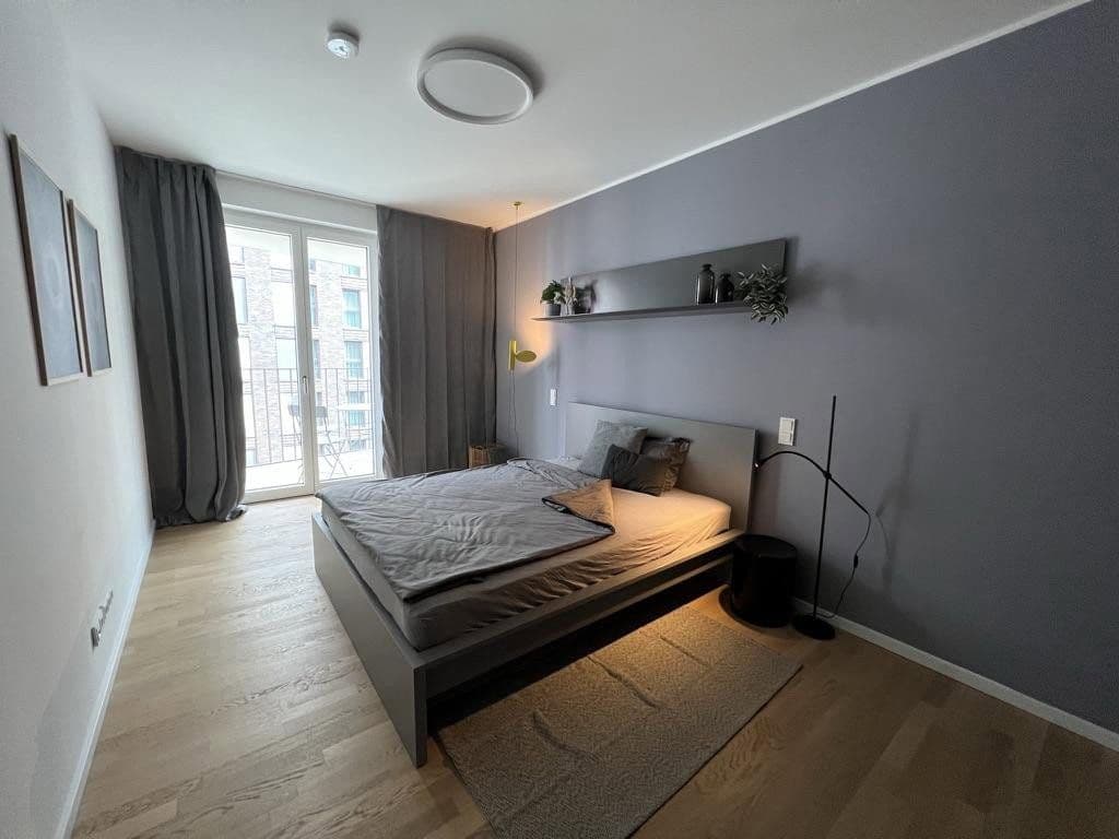 Prenájom bytu 2-izbový 56 m², Mühlenstraße 20, Berlin, Berlín Prenájom bytu 2-izbový 56 m², Mühlenstraße 20, Berlin, Berlín
