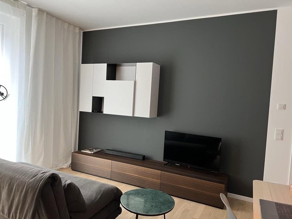 Prenájom bytu 2-izbový 56 m², Mühlenstraße 20, Berlin, Berlín Prenájom bytu 2-izbový 56 m², Mühlenstraße 20, Berlin, Berlín