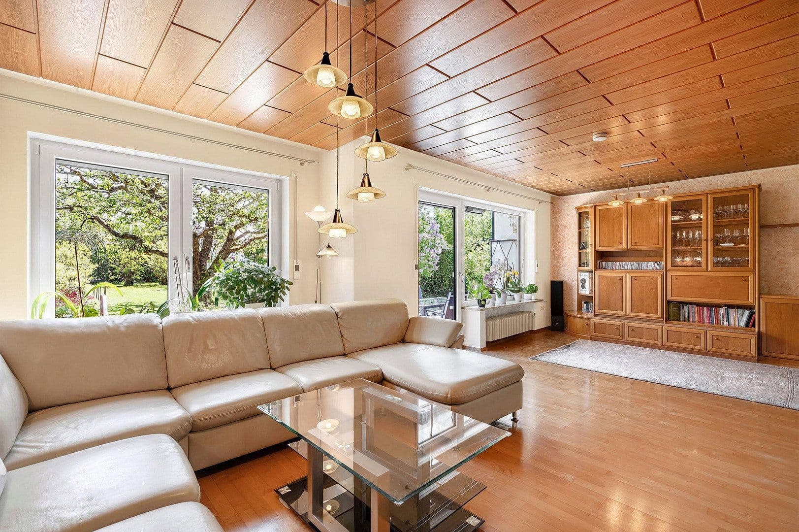 Predaj domu 153 m², pozemek 494 m², Jahnsteig 27, Otterfing, Bavorsko Predaj domu 153 m², pozemek 494 m², Jahnsteig 27, Otterfing, Bavorsko