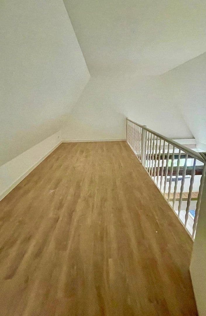 Prenájom bytu 4-izbový 124 m², Hollern-Twielenfleth, Dolné Sasko Prenájom bytu 4-izbový 124 m², Hollern-Twielenfleth, Dolné Sasko
