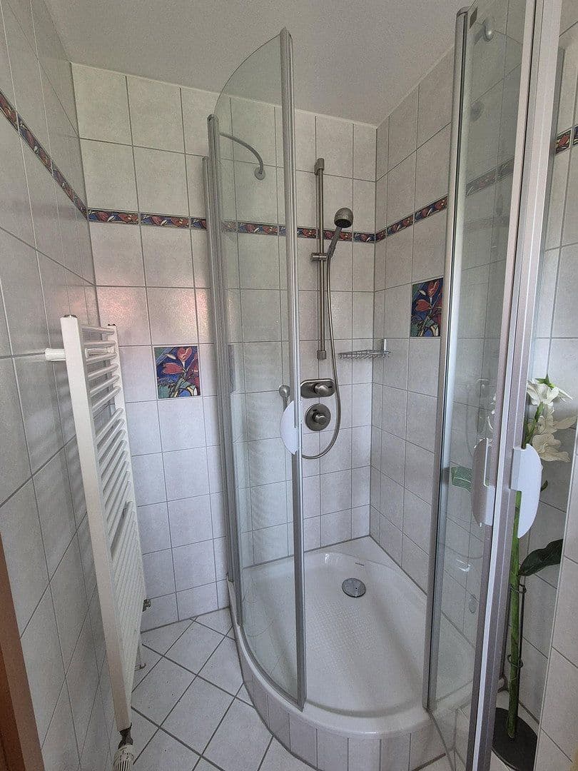 Predaj domu 132 m², pozemek 515 m², Berlin-Biesdorf, Berlín Predaj domu 132 m², pozemek 515 m², Berlin-Biesdorf, Berlín