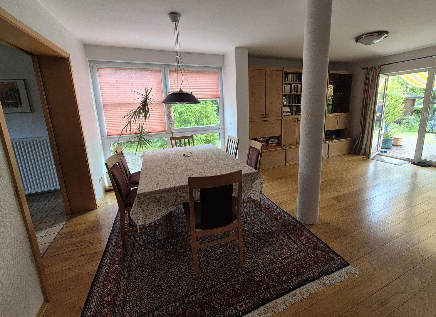 Predaj domu 132 m², pozemek 515 m², Berlin-Biesdorf, Berlín Predaj domu 132 m², pozemek 515 m², Berlin-Biesdorf, Berlín