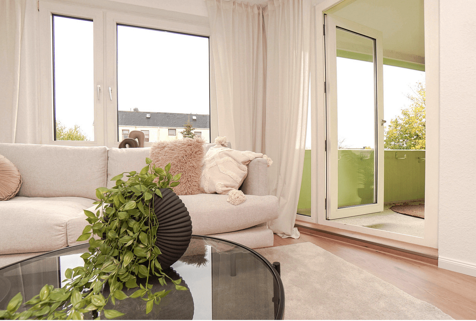 Prenájom bytu 3-izbový 68 m², Bremerhaven, Brémy Prenájom bytu 3-izbový 68 m², Bremerhaven, Brémy