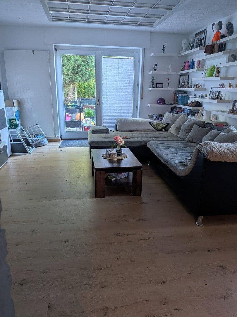 Predaj domu 295 m², pozemek 1.223 m², Strothmannsweg 44a, Osnabrück, Dolné Sasko Predaj domu 295 m², pozemek 1.223 m², Strothmannsweg 44a, Osnabrück, Dolné Sasko