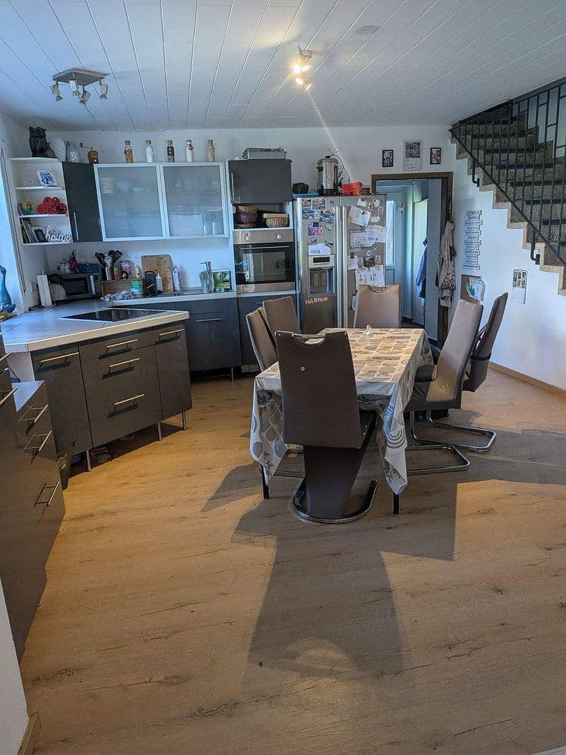 Predaj domu 295 m², pozemek 1.223 m², Strothmannsweg 44a, Osnabrück, Dolné Sasko Predaj domu 295 m², pozemek 1.223 m², Strothmannsweg 44a, Osnabrück, Dolné Sasko
