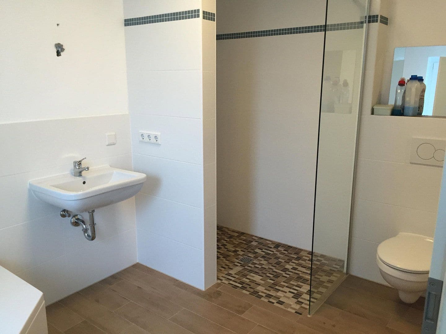 Predaj domu 257 m², pozemek 669 m², Dattenberg, Porýnie-Falcko Predaj domu 257 m², pozemek 669 m², Dattenberg, Porýnie-Falcko
