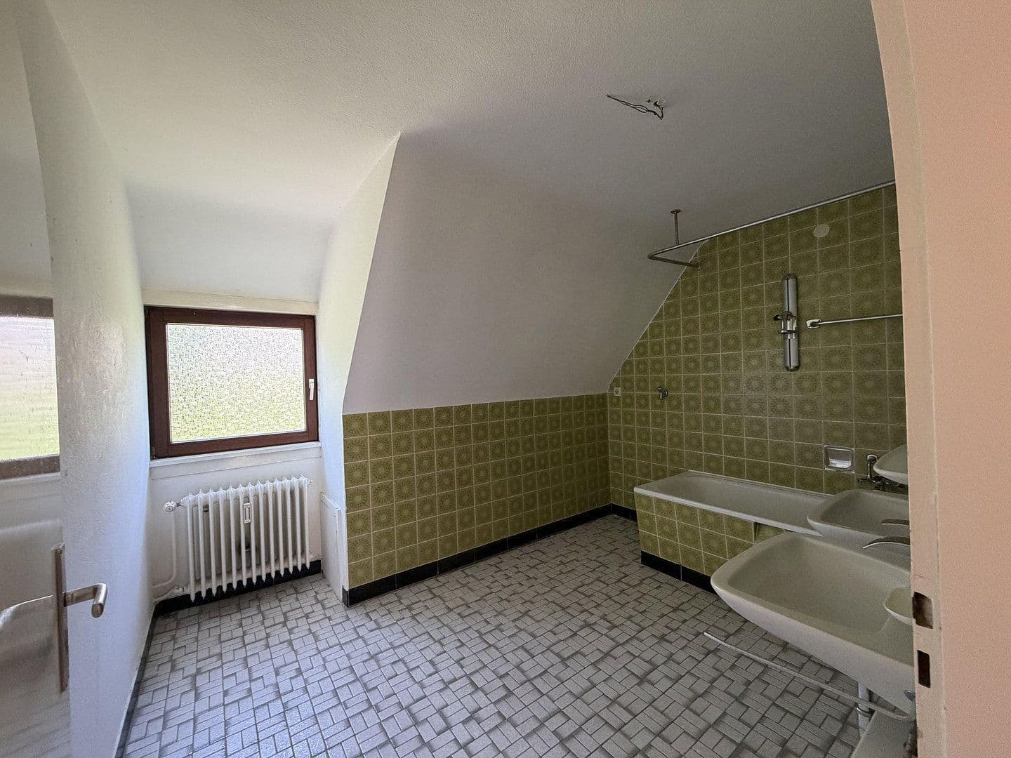 Predaj domu 150 m², pozemek 647 m², Freudenstadt, Bádensko-Wurttembersko Predaj domu 150 m², pozemek 647 m², Freudenstadt, Bádensko-Wurttembersko