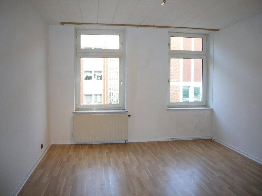Predaj domu 440 m², pozemek 273 m², Düsseldorf, Severné Porýnie - Westfálsko Predaj domu 440 m², pozemek 273 m², Düsseldorf, Severné Porýnie - Westfálsko