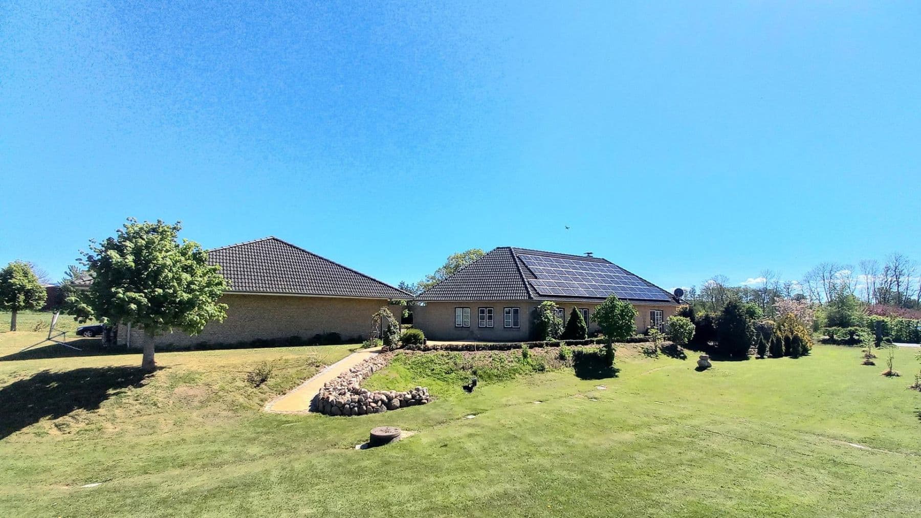 Predaj domu 196 m², pozemek 3.200 m², Schaalby, Šlezvicko-Holštajnsko Predaj domu 196 m², pozemek 3.200 m², Schaalby, Šlezvicko-Holštajnsko