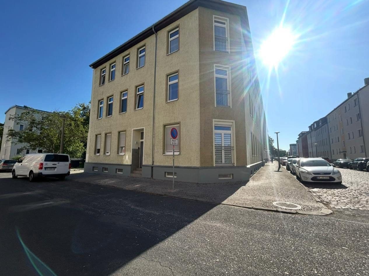 Prenájom bytu 4-izbový 81 m², Agnesstraße 24, Dessau-Roßlau, Sasko-Anhaltsko Prenájom bytu 4-izbový 81 m², Agnesstraße 24, Dessau-Roßlau, Sasko-Anhaltsko