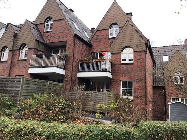 Prenájom bytu 4-izbový 109 m², Volksdorfer Weg 54c, Hamburg, Hamburg Prenájom bytu 4-izbový 109 m², Volksdorfer Weg 54c, Hamburg, Hamburg