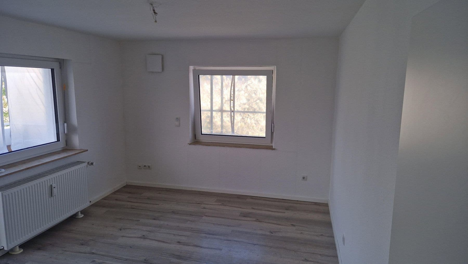 Prenájom bytu 2-izbový 72 m², Vettelschoß, Porýnie-Falcko Prenájom bytu 2-izbový 72 m², Vettelschoß, Porýnie-Falcko
