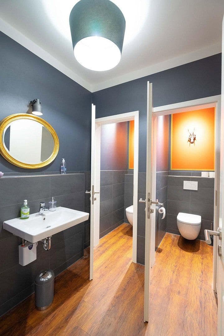 Predaj domu 165 m², pozemek 897 m², Lüneburger Landstraße 3, Garlstorf, Dolné Sasko Predaj domu 165 m², pozemek 897 m², Lüneburger Landstraße 3, Garlstorf, Dolné Sasko