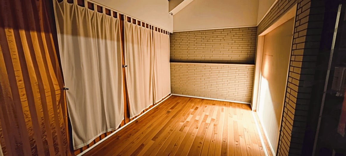 Predaj domu 420 m², pozemek 5.300 m², Wennerstorfer Kirchweg, Wenzendorf, Dolné Sasko Predaj domu 420 m², pozemek 5.300 m², Wennerstorfer Kirchweg, Wenzendorf, Dolné Sasko