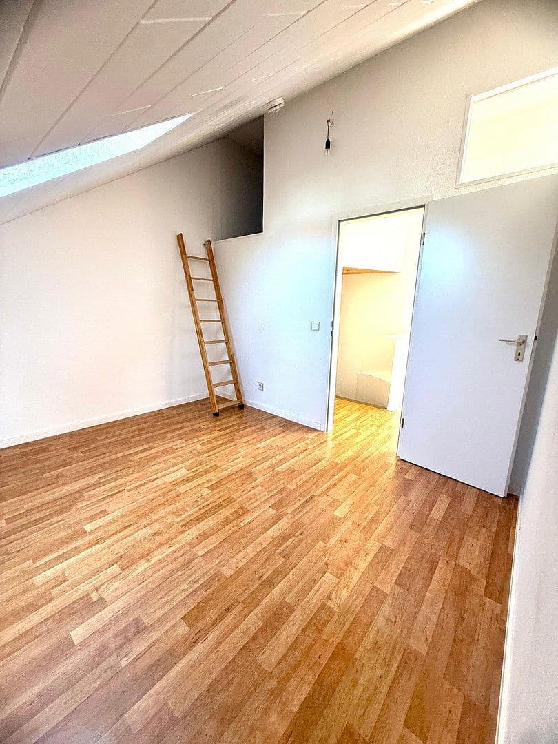 Predaj bytu 3-izbový 95 m², Leipzig, Sasko Predaj bytu 3-izbový 95 m², Leipzig, Sasko