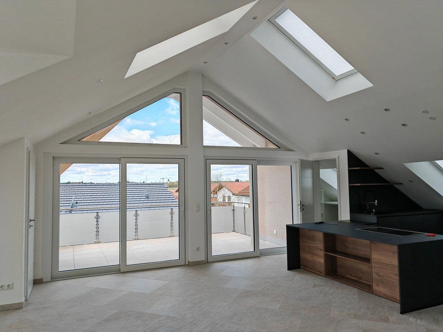 Predaj bytu 4-izbový 170 m², Erlenweg, Brunnthal, Bavorsko Predaj bytu 4-izbový 170 m², Erlenweg, Brunnthal, Bavorsko