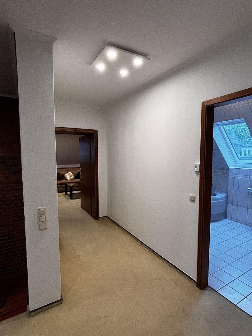 Prenájom domu 202 m², pozemek 947 m², Rellingen, Šlezvicko-Holštajnsko Prenájom domu 202 m², pozemek 947 m², Rellingen, Šlezvicko-Holštajnsko