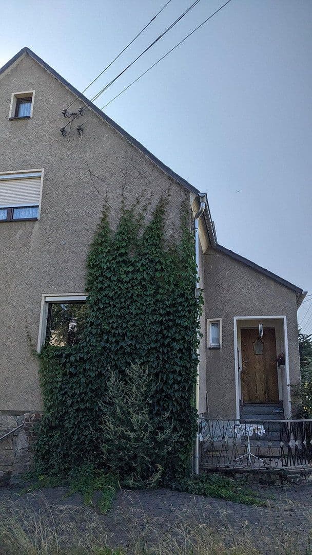 Predaj domu 80 m², pozemek 1.003 m², Falkenstein/Vogtland, Sasko Predaj domu 80 m², pozemek 1.003 m², Falkenstein/Vogtland, Sasko
