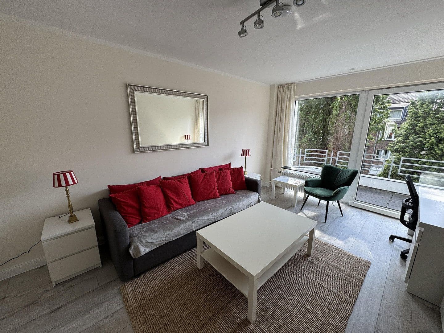 Prenájom bytu 1-izbový 34 m², Ritterstraße 21, Düsseldorf, Severné Porýnie - Westfálsko Prenájom bytu 1-izbový 34 m², Ritterstraße 21, Düsseldorf, Severné Porýnie - Westfálsko