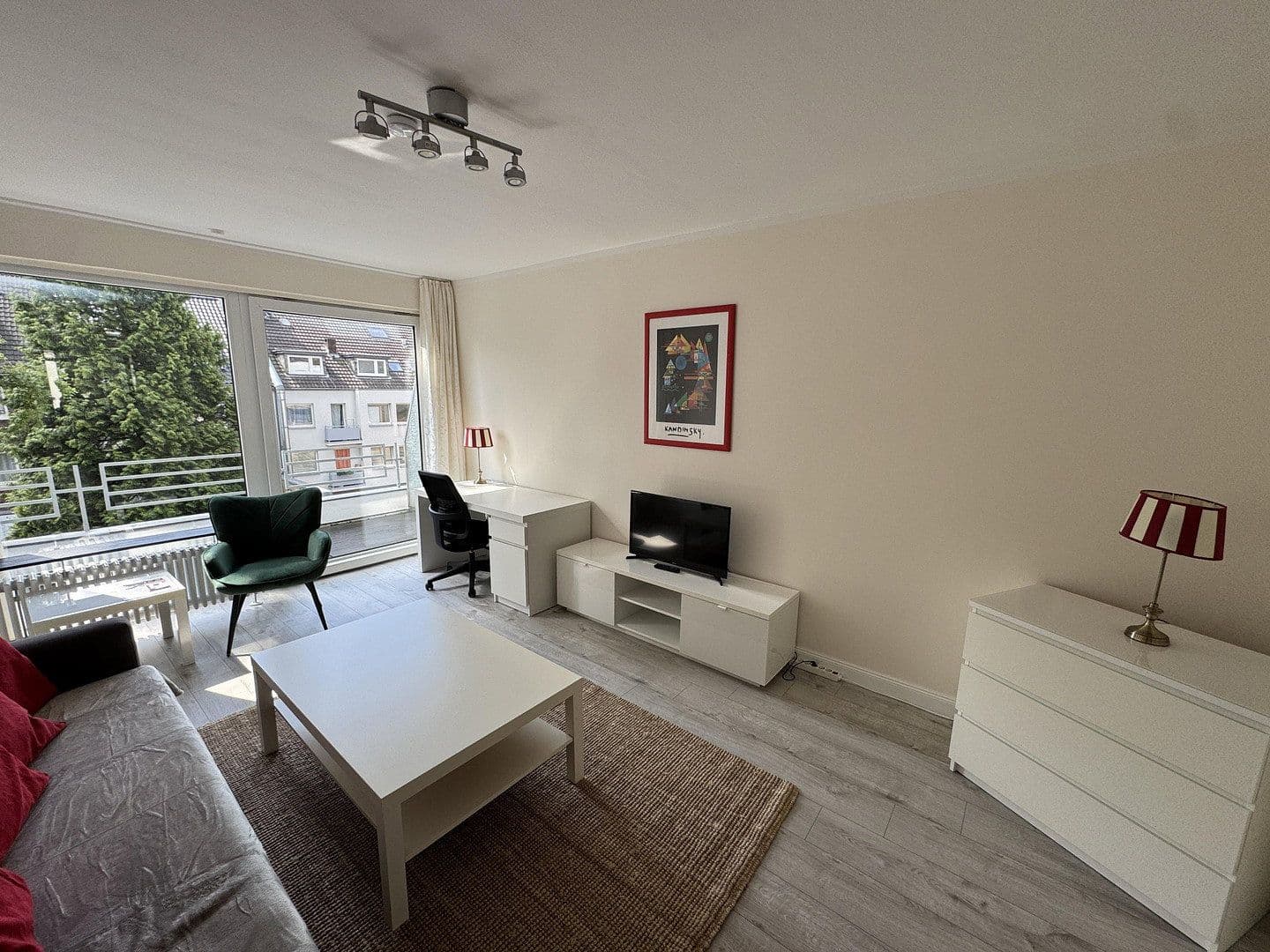 Prenájom bytu 1-izbový 34 m², Ritterstraße 21, Düsseldorf, Severné Porýnie - Westfálsko Prenájom bytu 1-izbový 34 m², Ritterstraße 21, Düsseldorf, Severné Porýnie - Westfálsko