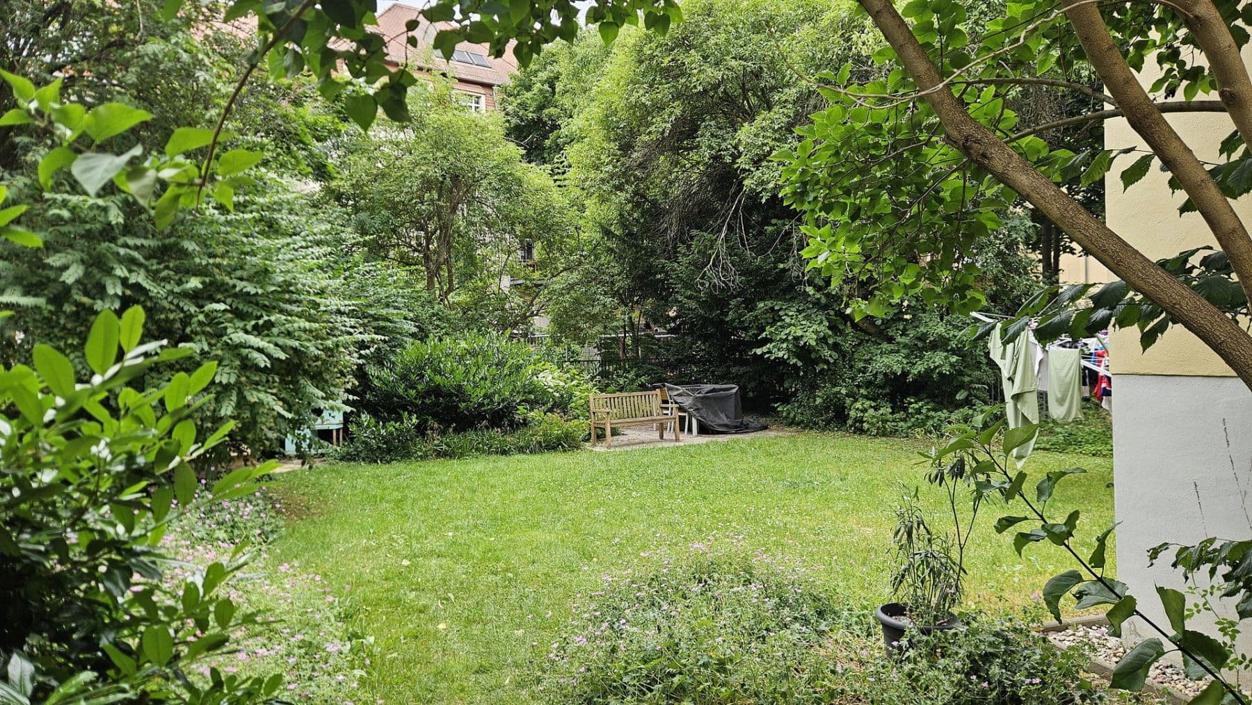 Predaj bytu 3-izbový 75 m², Lockwitzer Str. 24, Dresden, Sasko Predaj bytu 3-izbový 75 m², Lockwitzer Str. 24, Dresden, Sasko