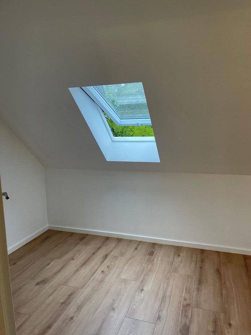 Prenájom domu 100 m², pozemek 335 m², Brookweg 34b, Wentorf bei Hamburg, Šlezvicko-Holštajnsko Prenájom domu 100 m², pozemek 335 m², Brookweg 34b, Wentorf bei Hamburg, Šlezvicko-Holštajnsko