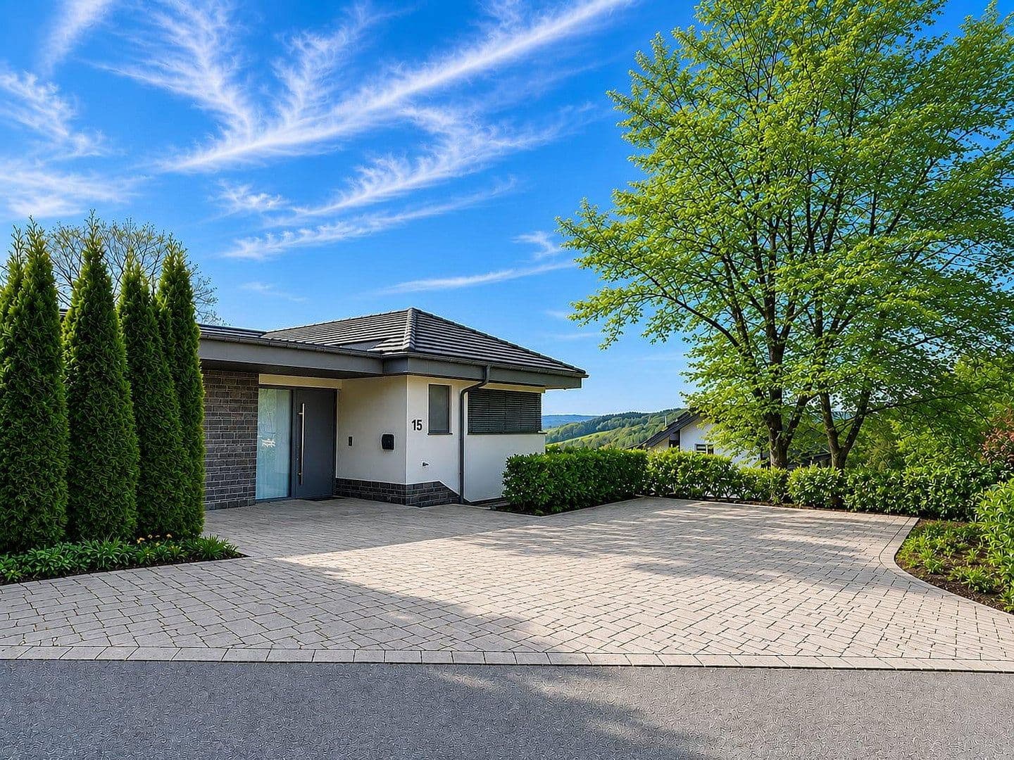 Predaj domu 380 m², pozemek 1.324 m², Olpe, Severné Porýnie - Westfálsko Predaj domu 380 m², pozemek 1.324 m², Olpe, Severné Porýnie - Westfálsko
