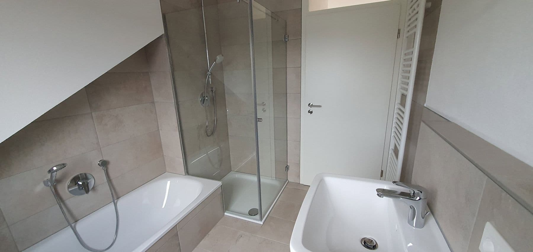 Prenájom bytu 3-izbový 75 m², Meßkirch, Bádensko-Wurttembersko Prenájom bytu 3-izbový 75 m², Meßkirch, Bádensko-Wurttembersko