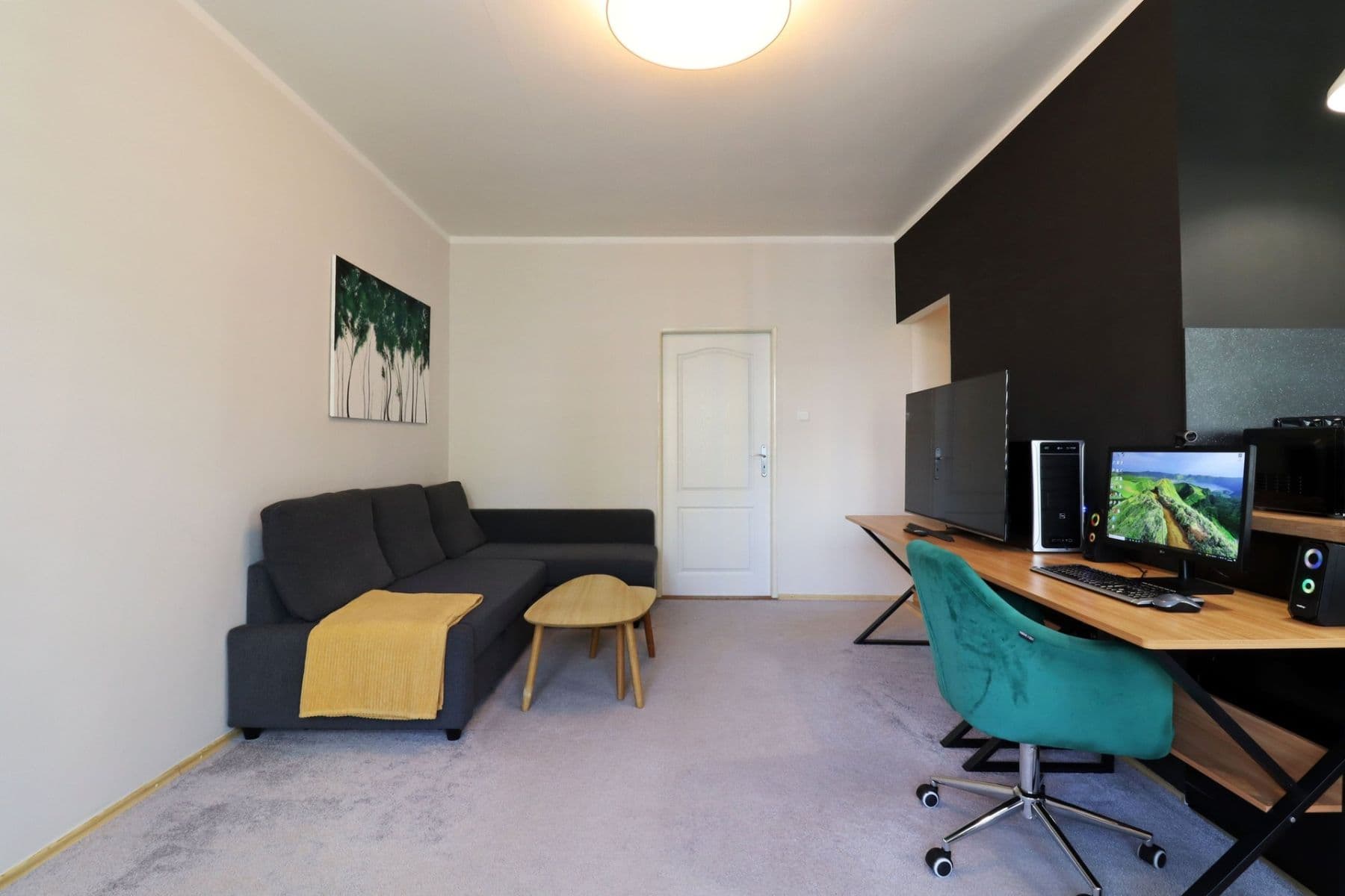 Prenájom bytu 2-izbový 52 m², Frýdecká, Praha, Praha Prenájom bytu 2-izbový 52 m², Frýdecká, Praha, Praha