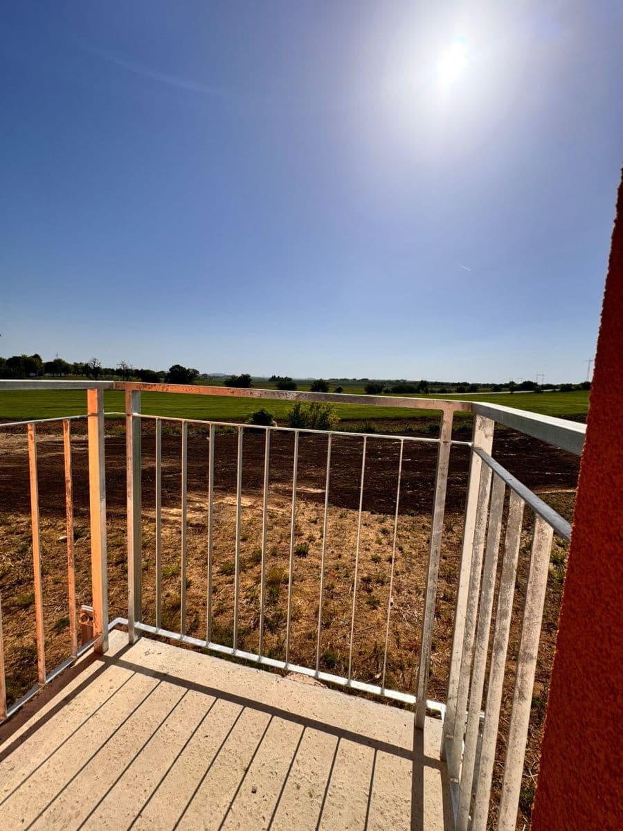 Prenájom bytu 1-izbový 38 m², Vestecká, Nehvizdy, Středočeský kraj Prenájom bytu 1-izbový 38 m², Vestecká, Nehvizdy, Středočeský kraj