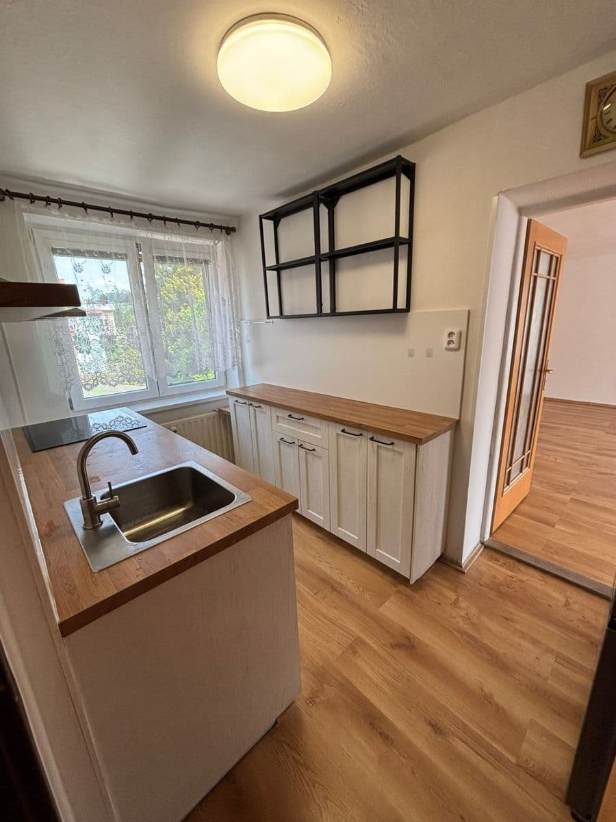 Prenájom bytu 3-izbový 82 m², Okružní, Raspenava, Liberecký kraj Prenájom bytu 3-izbový 82 m², Okružní, Raspenava, Liberecký kraj