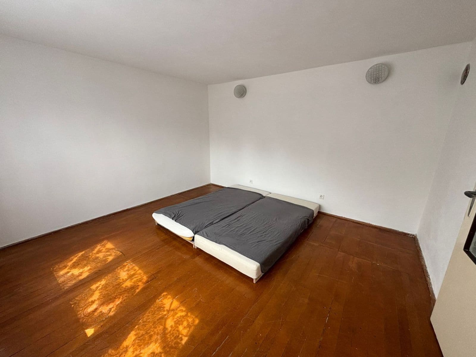 Prenájom bytu 3-izbový 82 m², Okružní, Raspenava, Liberecký kraj Prenájom bytu 3-izbový 82 m², Okružní, Raspenava, Liberecký kraj