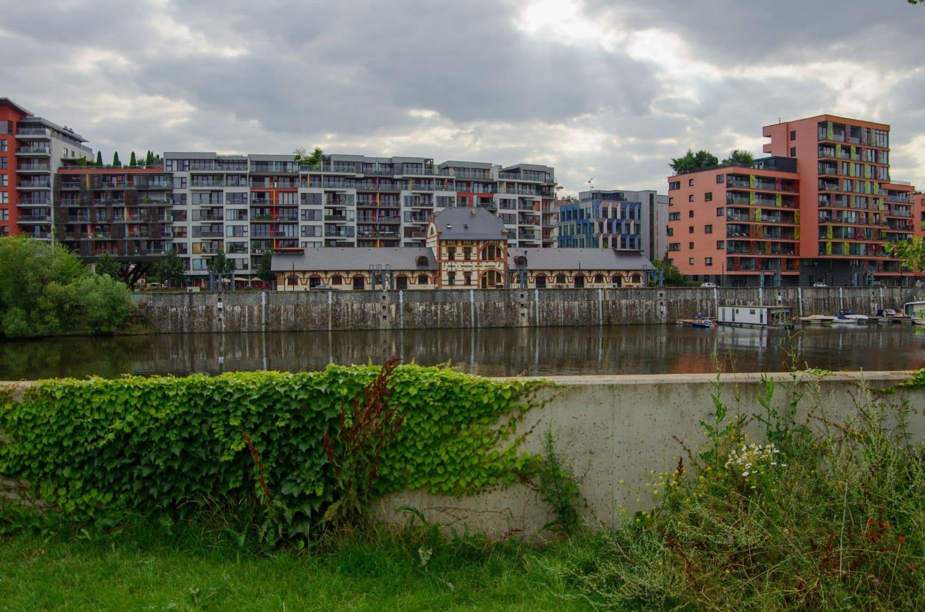 Predaj bytu 3-izbový 100 m², Jankovcova, Praha, Praha Predaj bytu 3-izbový 100 m², Jankovcova, Praha, Praha